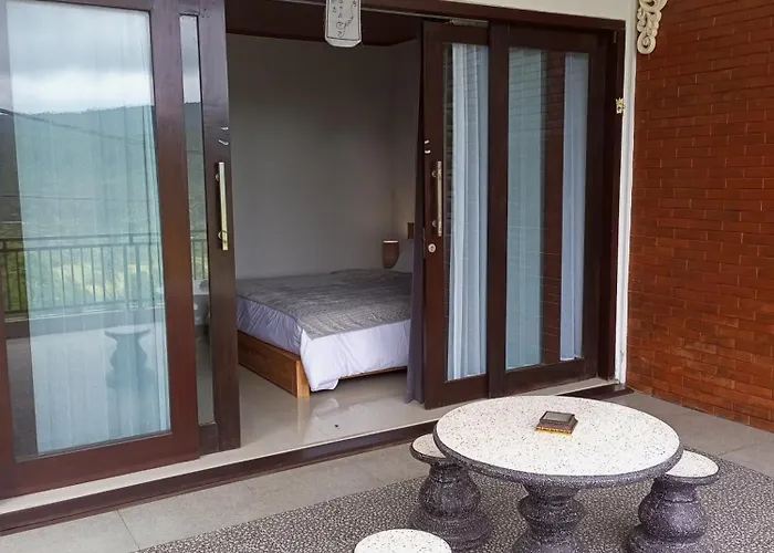 Bali Praya House 4*